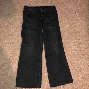 LUCKY BRAND WIDE LEG BLACK JEANS.